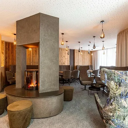 Apartment Modern With 2 Bedrooms In
