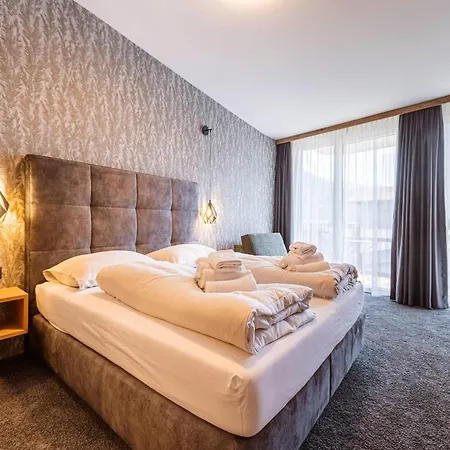 Modern With 2 Bedrooms In Apartment Fuegen