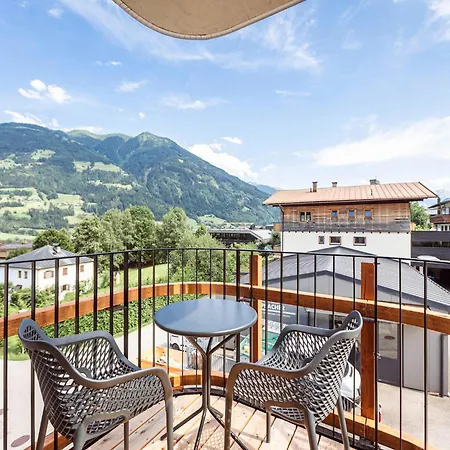 Apartment Modern With 2 Bedrooms In Fuegen