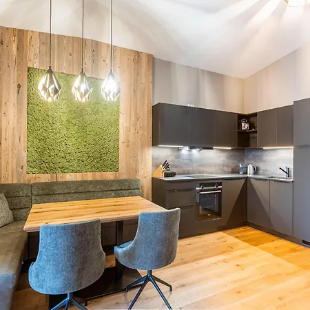 Modern With 2 Bedrooms In Fuegen
