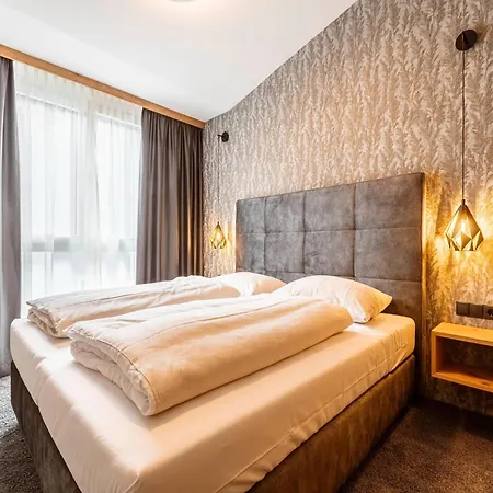 Apartment Modern With 2 Bedrooms In *